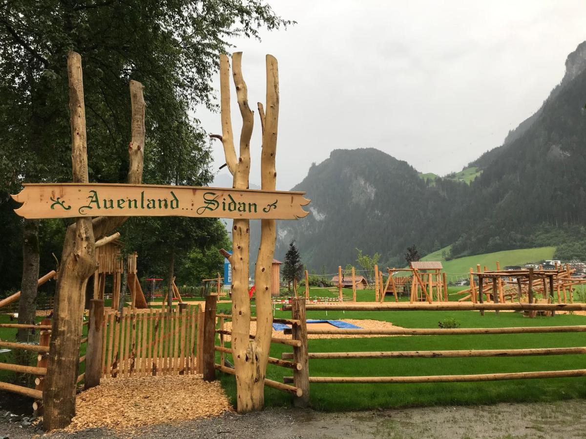 Monas Home Mayrhofen Buitenkant foto